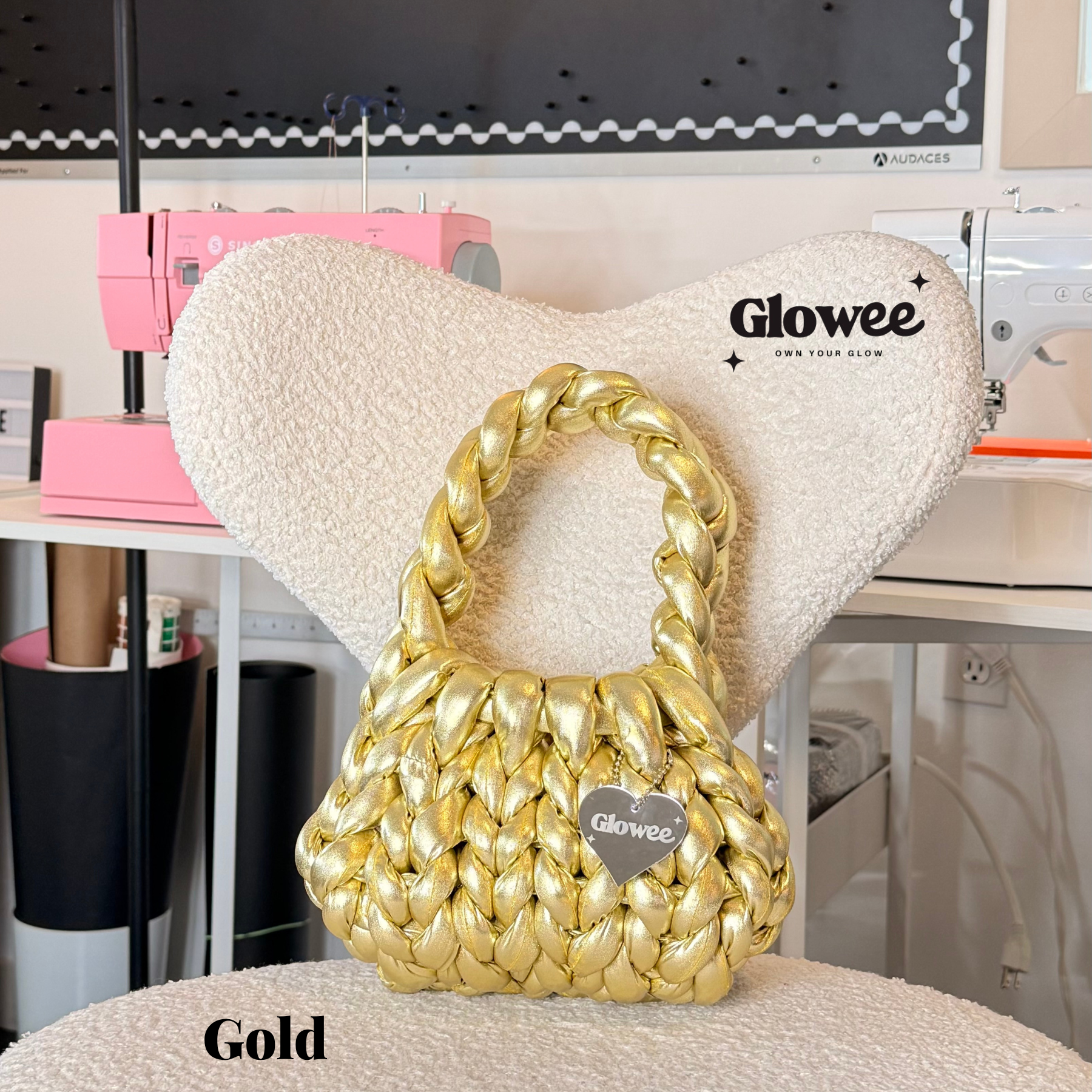 The Chunky Wave Bag — Metallic Glow